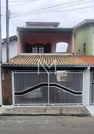 Foto do imóvel Casa Sobrado à Venda 3 Quartos 1 Suíte 174,50m² - Bairro Jardim Ismênia