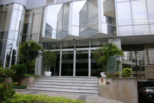 Imagem Flat disponível para venda no Crillon Plaza, com 40m², 1 dormitório e 1 vaga de garagem