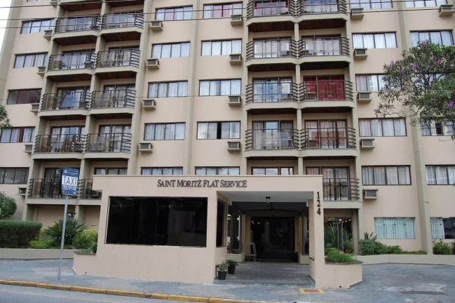 Imagem Flat disponível para locação no Saint Moritz Flat Service, com 48m², 1 dormitório e 1 vaga