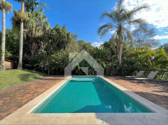 Imagem Casa de Condomínio em Chácaras do Peroba - Jandira