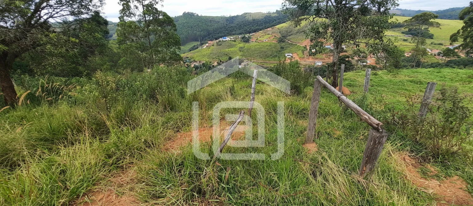 Imagem Terreno à venda em Laranjeiras, Caldas