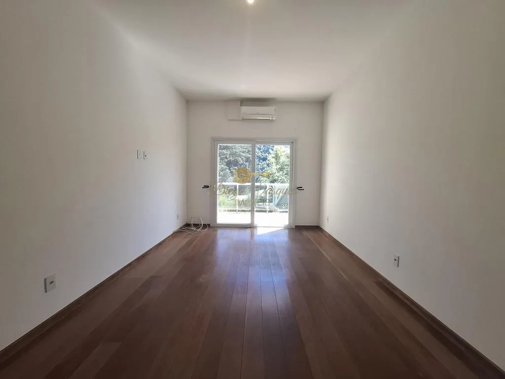 Imagem Casa para Venda em Teresópolis / RJ no bairro Green Valley
