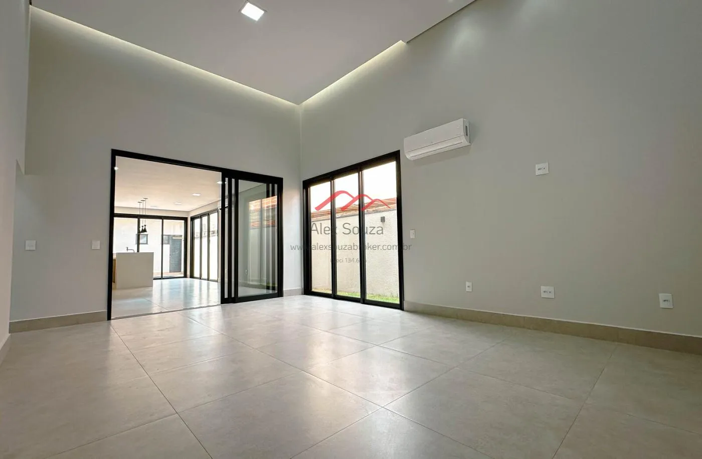 Imagem Casa em Condomínio para Venda em Paulínia, Parque Brasil 500, 4 dormitórios, 4 suítes, 5 banheiros, 4 vagas