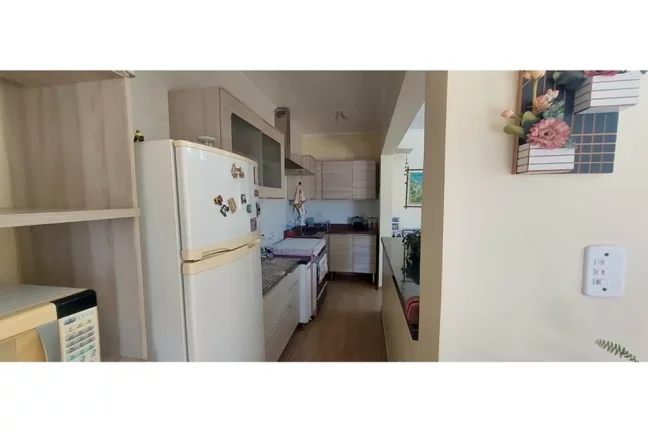 Imagem Casa para venda no bairro Lomba do Pinheiro em Porto Alegre