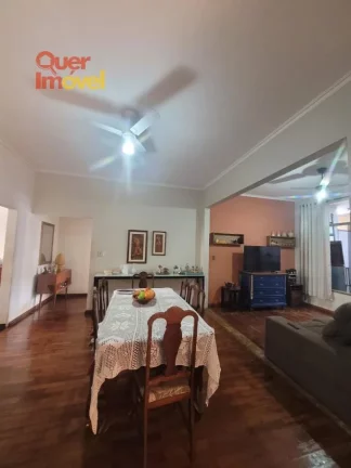 Imagem Impecável residência no Alto da Boa Vista, Ribeirão Preto-SP: 3 quartos, 3 suítes, 3 salas, 3 banheiros, 6 vagas, 450m². Venda ou locação!