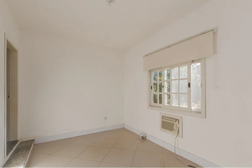 Imagem Casa de Condomínio em Elsa