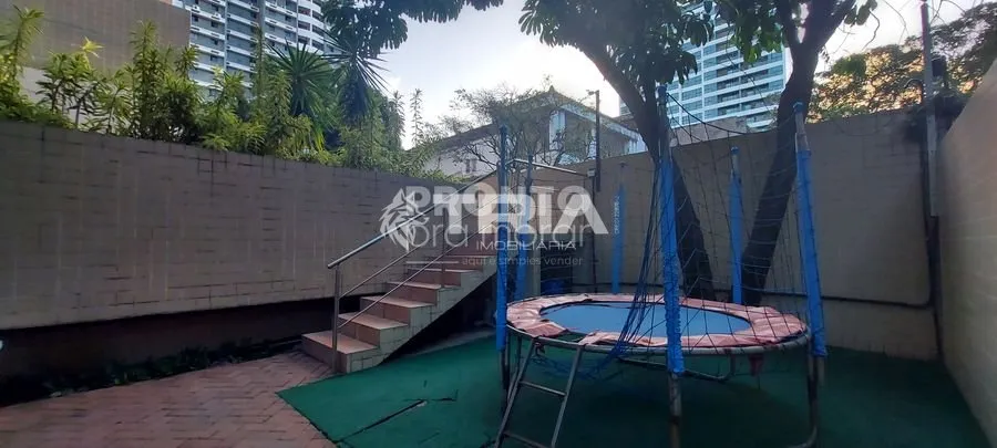 Imagem Apartamento de 4 quartos, 424m² no bairro Espinheiro, em Recife