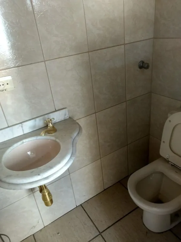 Imagem Casa Térrea no Bairro Deolinda Guerra em Sorocaba - 3 Quartos, Sendo 1 Suíte
