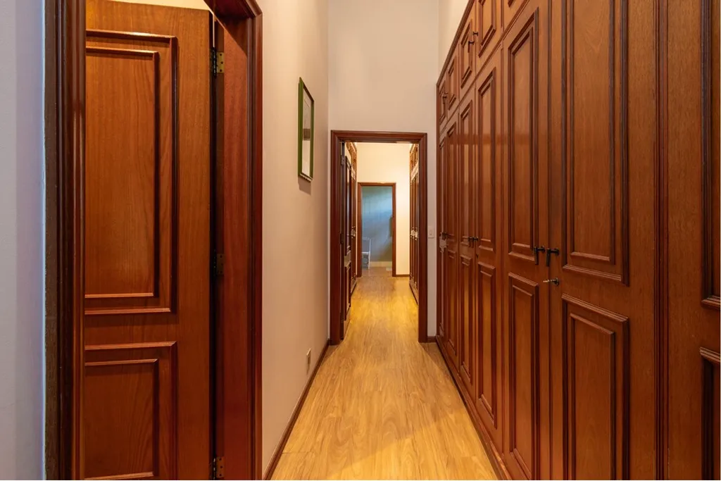 Imagem Casa à venda em São Paulo, Alto de Pinheiros, com 7 quartos, 495m2