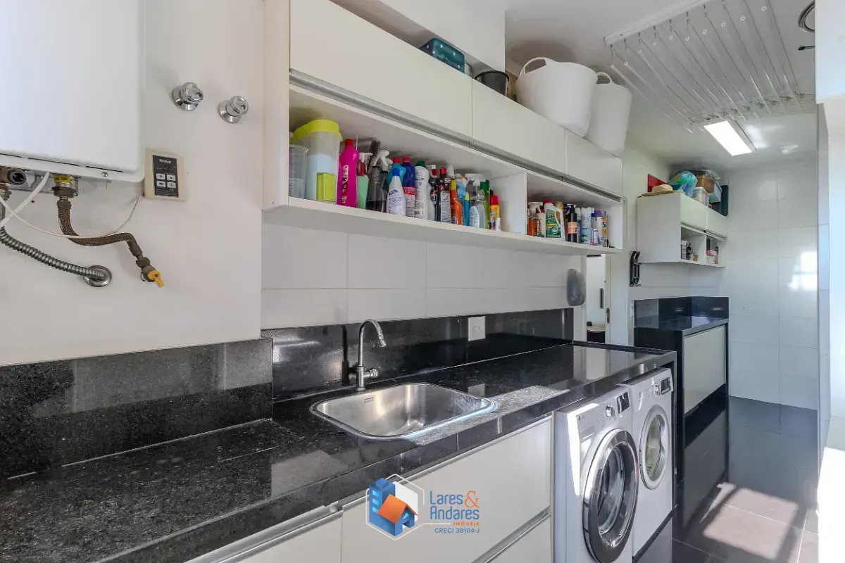 Imagem Apartamento para venda em Campo Belo com 3 quartos, sendo 3 suítes, 222m²