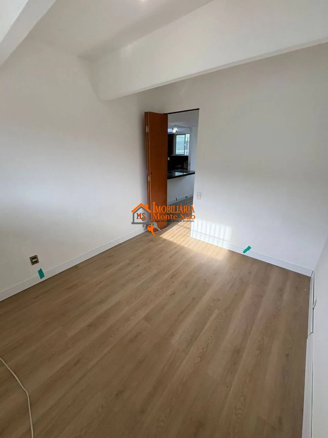 Imagem Apartamento com 3 dormitórios à venda, 63 m² por R$ 375.000,00 - Parque Cecap - Guarulhos/SP