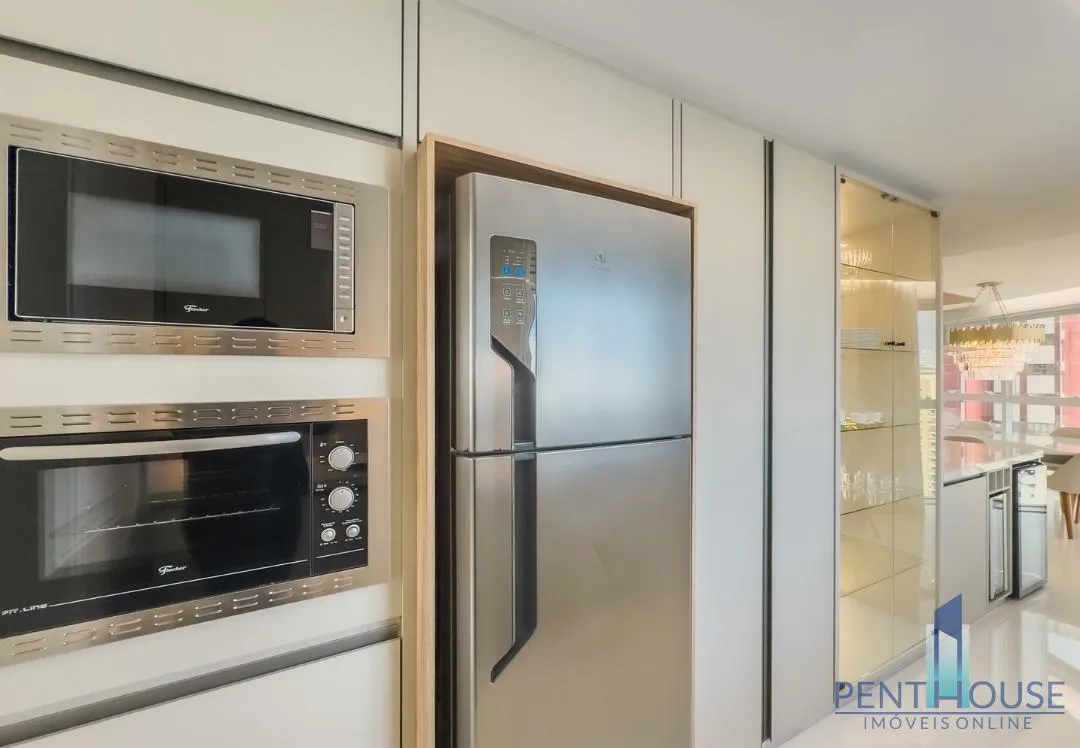 Imagem Apartamento Zona Central para Venda em Balneário Camboriú, CENTRO, 4 dormitórios, 2 suítes, 4 banheiros, 2 vagas