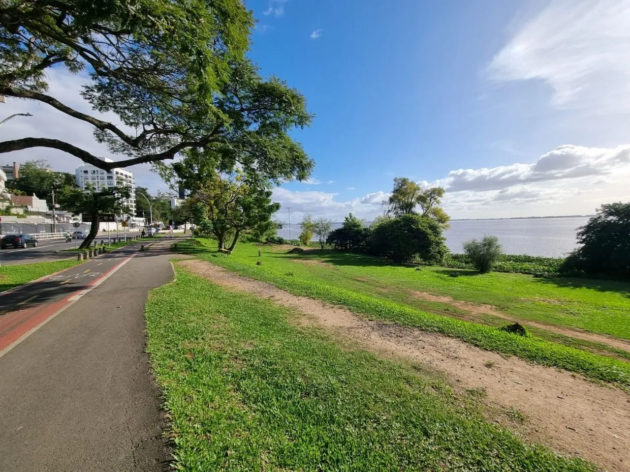 Imagem Terreno na av pinheiro borda com vista com 564n²