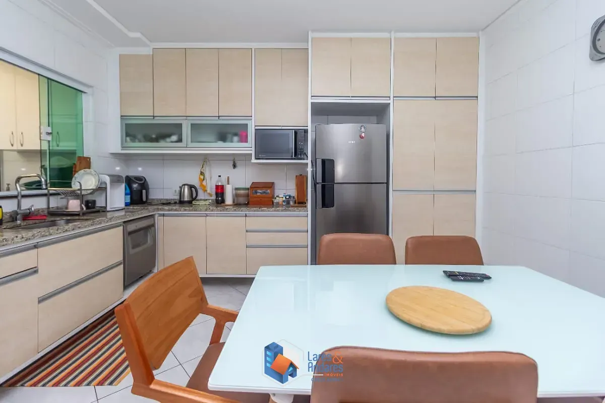 Imagem Sobrado para venda em Chácara Inglesa (Zona Norte) - Pirituba com 3 quartos, sendo 1 suíte, 185m²