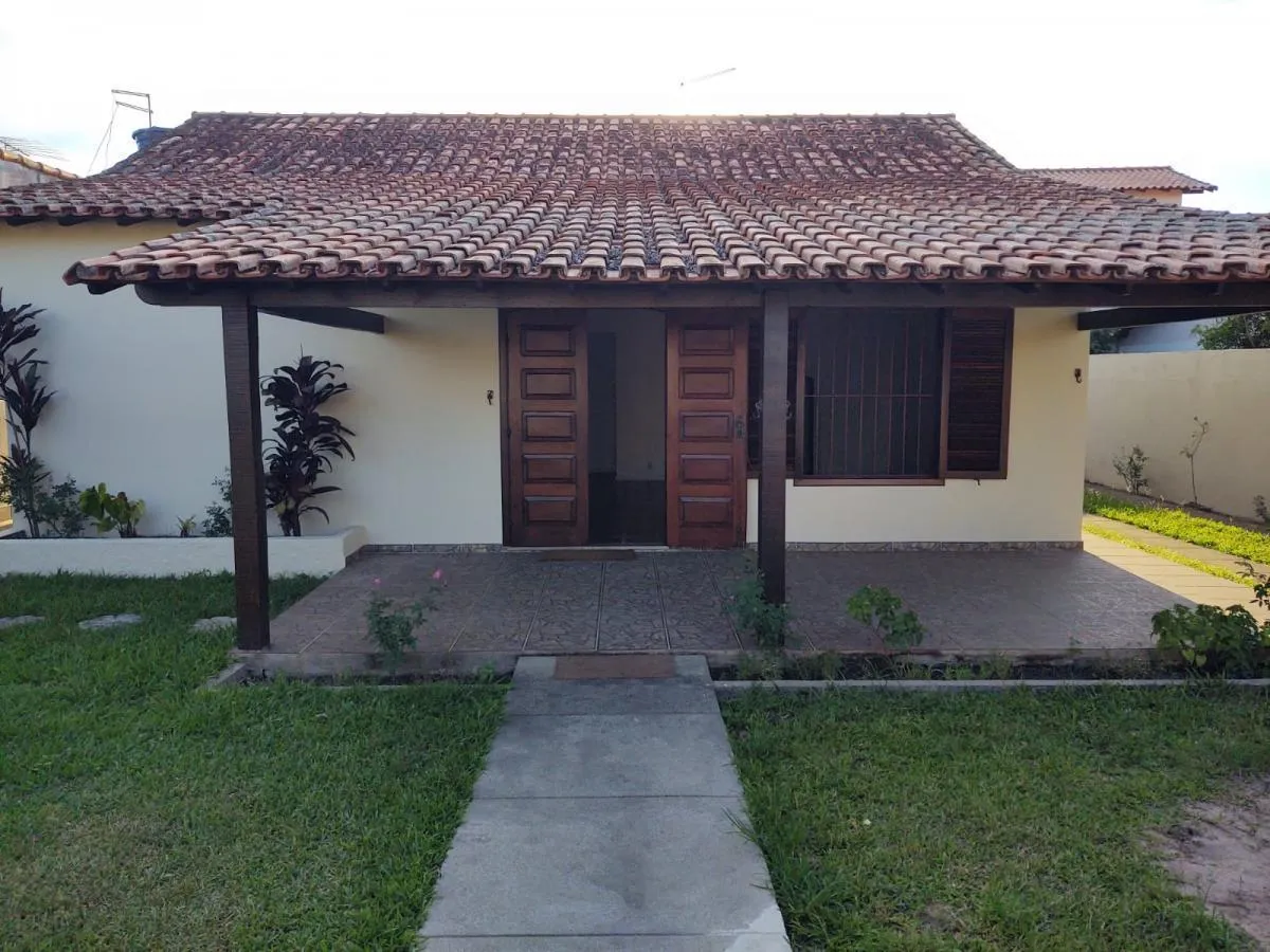 Casa para Venda em Saquarema, Gravatá, 3 dormitórios, 1 suíte, 1 banheiro, 1 vaga
