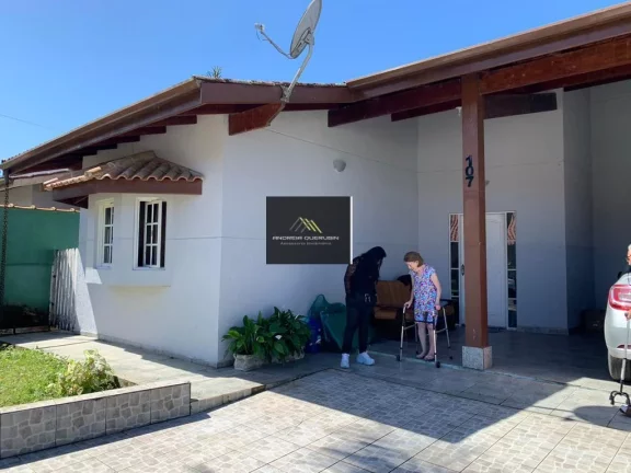 Imagem Casa em Condomínio para Venda em Ubatuba / SP no bairro Horto Florestal