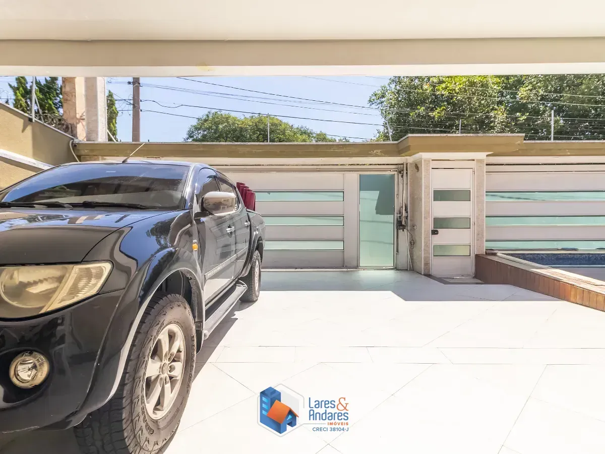 Imagem Casa para venda em City América com 4 quartos, sendo 2 suítes, 246m²