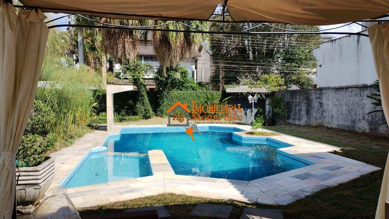Imagem Casa com 3 dormitórios à venda, 300 m² por R$ 3.300.000 - Jardim Fazenda Rincao - Aruja V - Arujá/SP