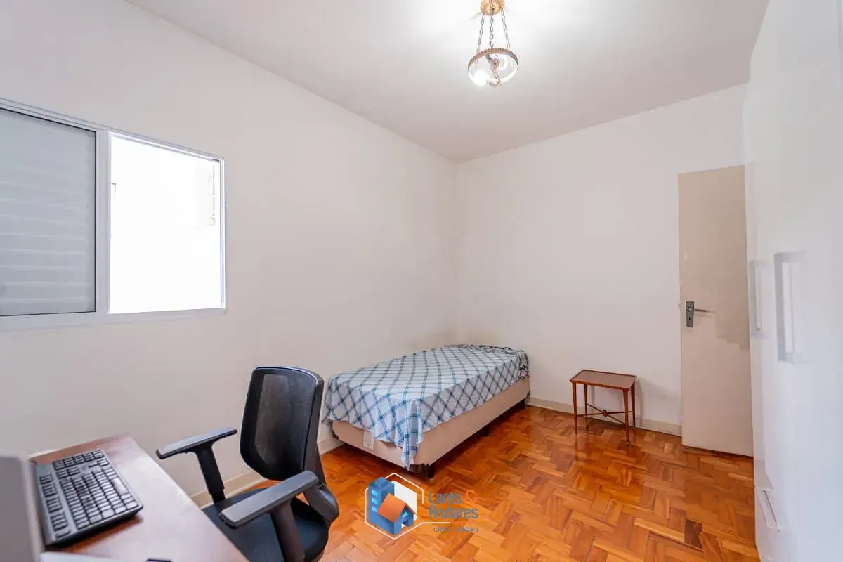 Imagem Casa para venda em Planalto Paulista com 3 quartos, sendo 1 suíte, 180m²