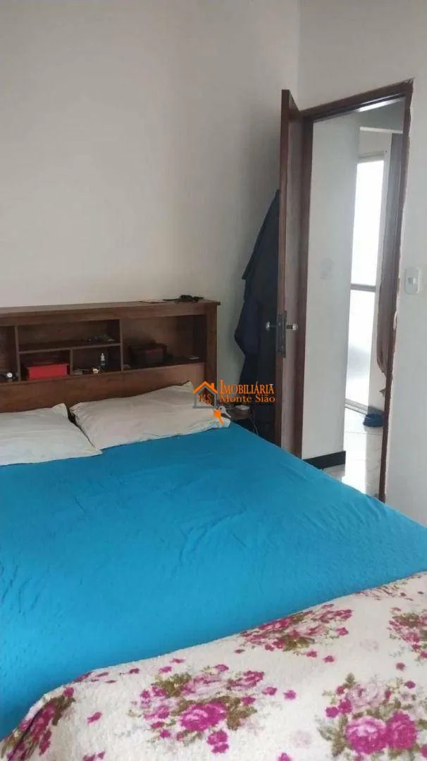 Imagem Apartamento com 2 dormitórios à venda, 54 m² por R$ 180.000,00 - Parque Primavera - Guarulhos/SP