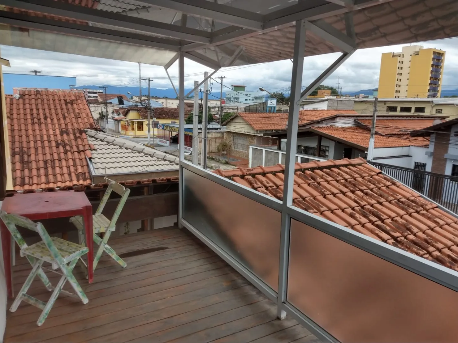 Imagem Casa à venda 5 Quartos, 3 Suites, 5 Vagas, 300M², São Benedito, Pindamonhangaba - SP