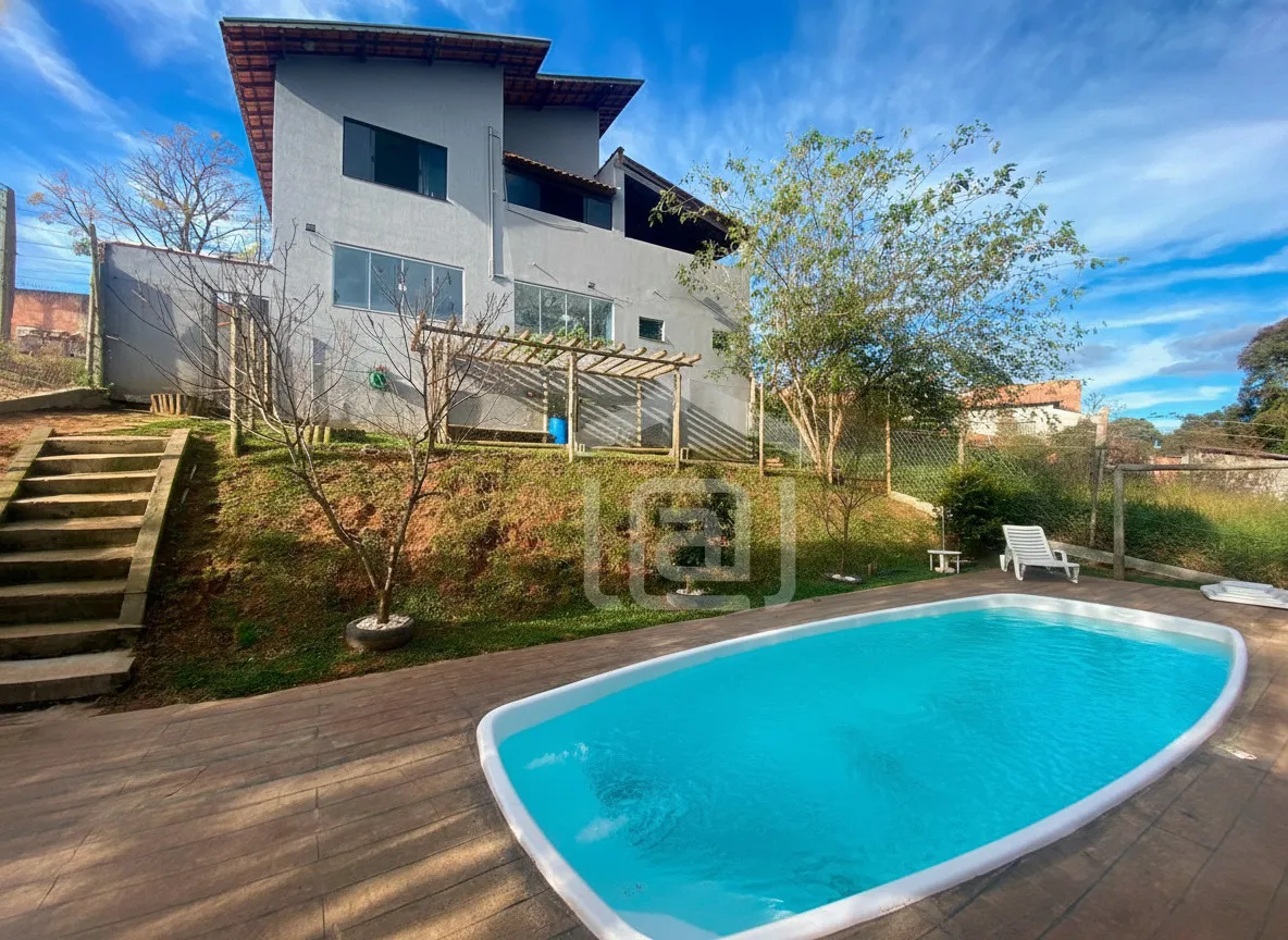Imagem Chácara 500 m² à venda em Terras de Santo Antônio, Poços de Caldas