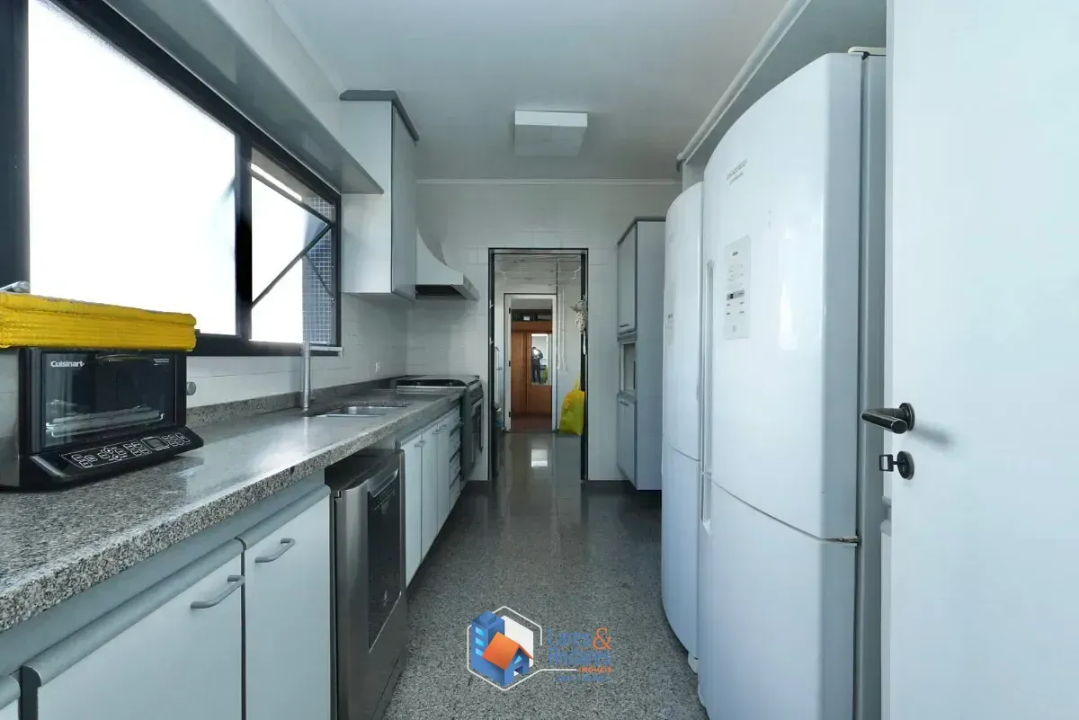 Imagem Apartamento para venda em Higienópolis com 4 quartos, sendo 2 suítes, 226m²