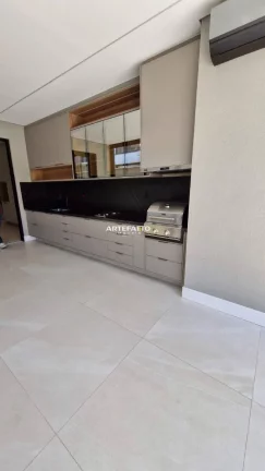 Imagem Casa térrea em condomínio fechado