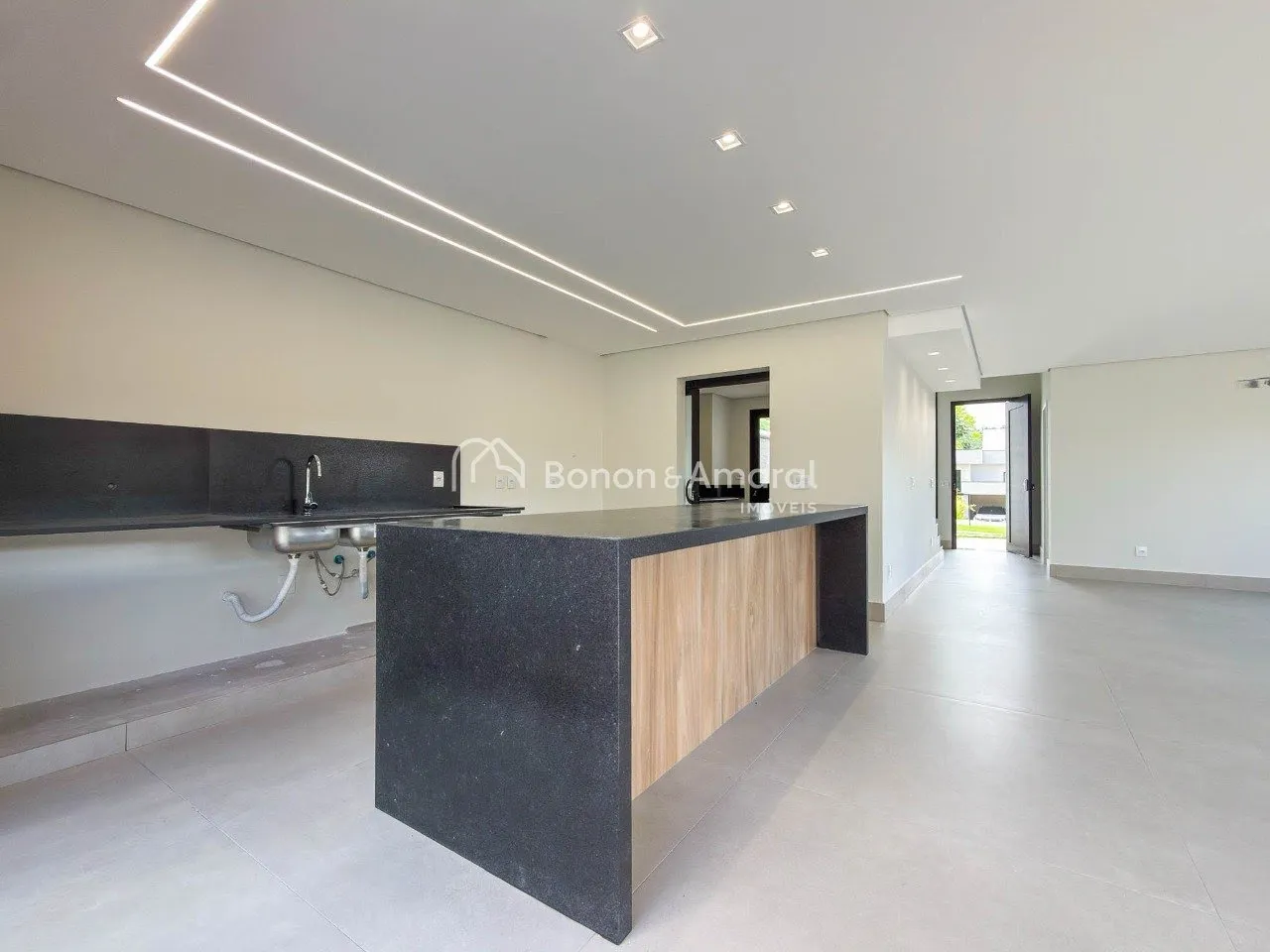 Imagem Casa Moderna com Piscina no Condomínio Bella Campinas - Exclusividade e Conforto em Localização Estratégica