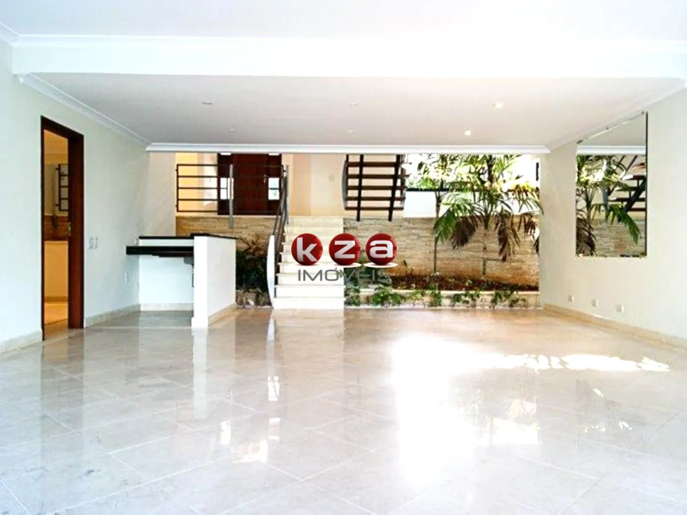 Imagem Luxuosa Casa em Condomínio à Venda em Campinas-SP, Condomínio Residencial Colina, Barão Geraldo, 4 Suítes, 3 Salas, 4 Vagas, 576m².