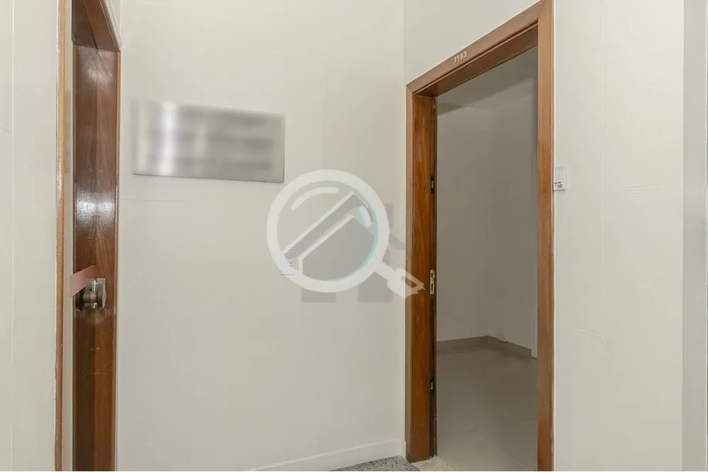 Imagem Disponível para venda uma excelente sala comercial localizada na Rua dos Andradas, no coração do ...