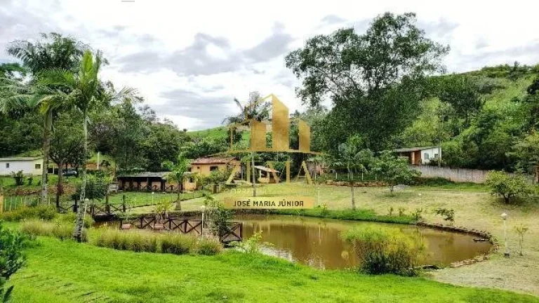 Imagem Sítio com 42000 m2, 06 suites, Piscina, Lago, Adega, Báia, Casa caseiro