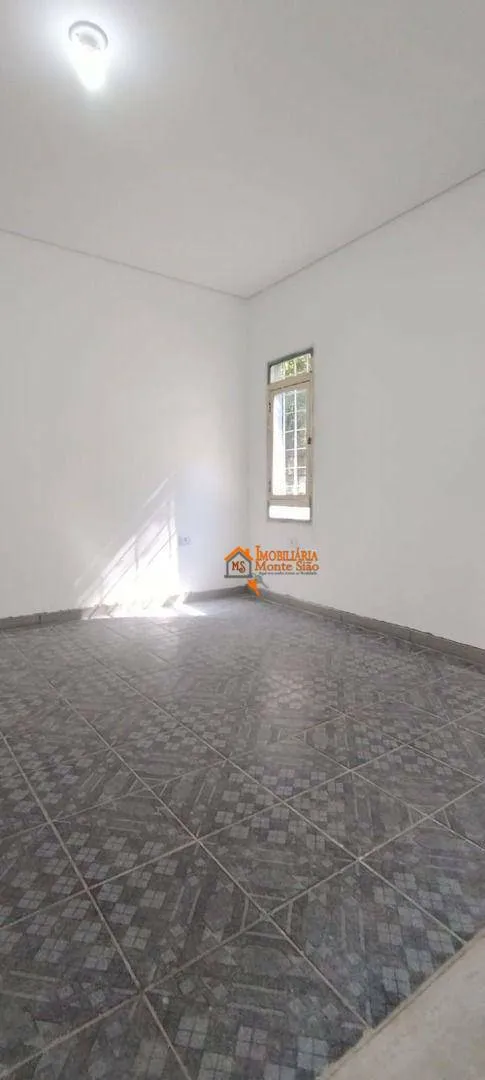 Imagem Casa com 1 dormitório para alugar, 45 m² por R$ 1.780,00/mês - Vila Augusta - Guarulhos/SP
