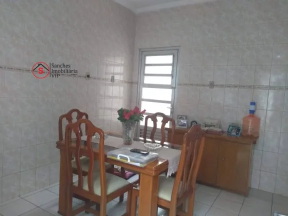 Imagem CASA DE VILA COM 2 DORMITÓRIOS A VENDA NA MOOCA. TODA A TRANQUILIDADE E SEGURANÇA QUE VOCÊ PRECISA.
