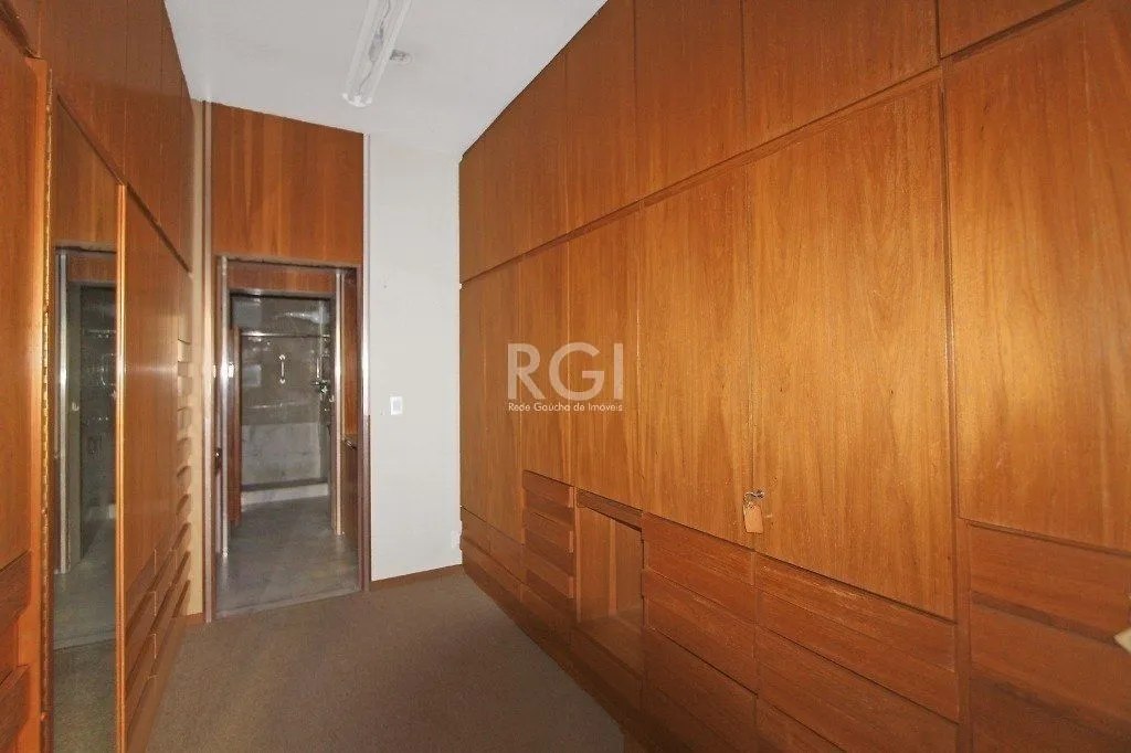 Imagem Apartamento para Venda - 388m², 4 dormitórios, sendo 3 suites, 3 vagas - Auxiliadora