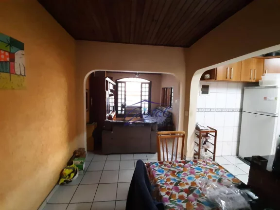 Imagem Sobrado de 3 dormitórios 1 suite 2 vagas de garagem