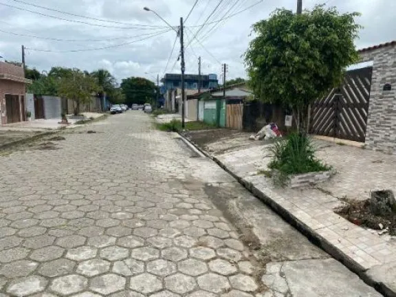 Imagem Casa com 2 Quartos à Venda, 70 m² em Balneário Gaivota - Itanhaém