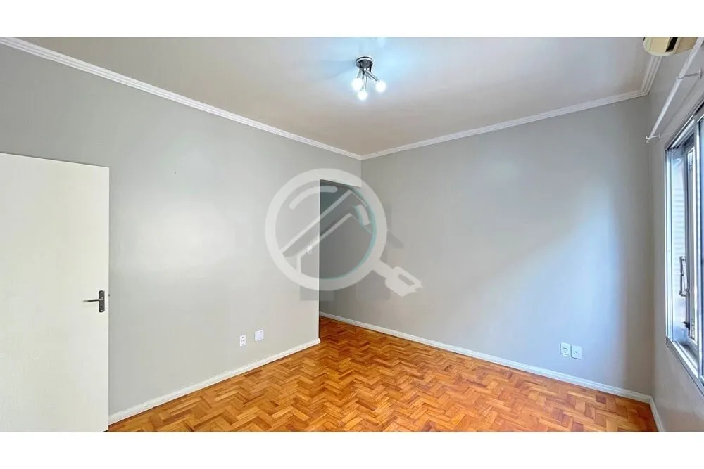 Imagem Excelente apartamento à venda, localizado na Avenida Alberto Bins, junto ao SENAC. Apartamento com ...