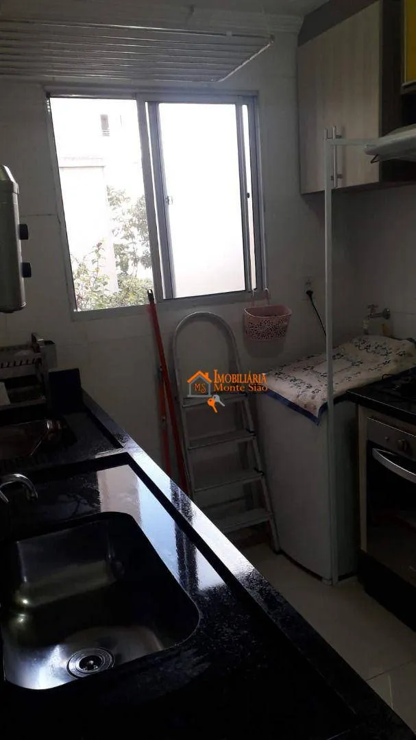 Imagem Apartamento com 2 dormitórios à venda, 42 m² por R$ 276.000,00 - Vila Alzira - Guarulhos/SP