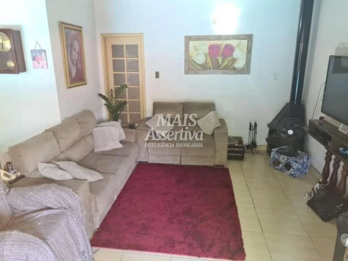 Imagem Casa para Venda em São Leopoldo / RS no bairro Feitoria