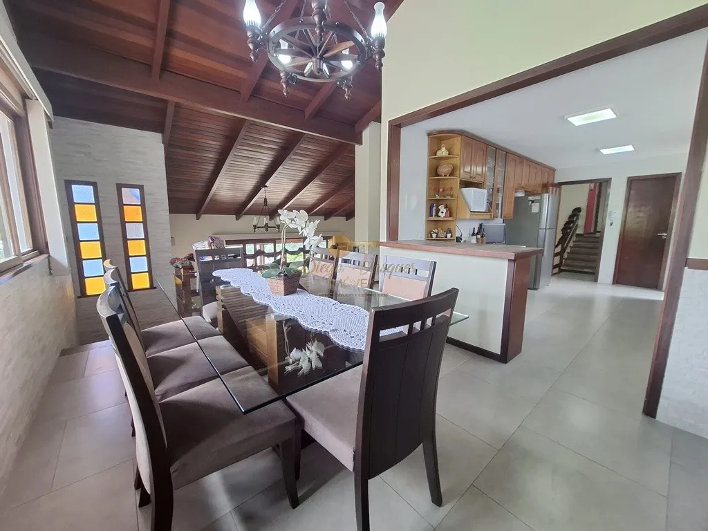 Imagem Casa para Venda em Teresópolis / RJ no bairro Fazendinha