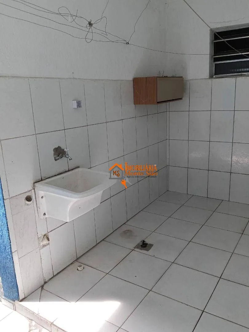 Imagem Sobrado com 2 dormitórios à venda, 130 m² por R$ 415.000,00 - Vila Nova Bonsucesso - Guarulhos/SP