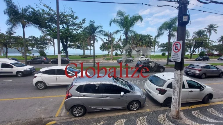 Imagem Apartamento de 1 dormitório em Santos na Aparecida(próximo ao Embaré) na avenida da praia com vagas para 2 carros e 2 motos à venda por R$ 725.000,00