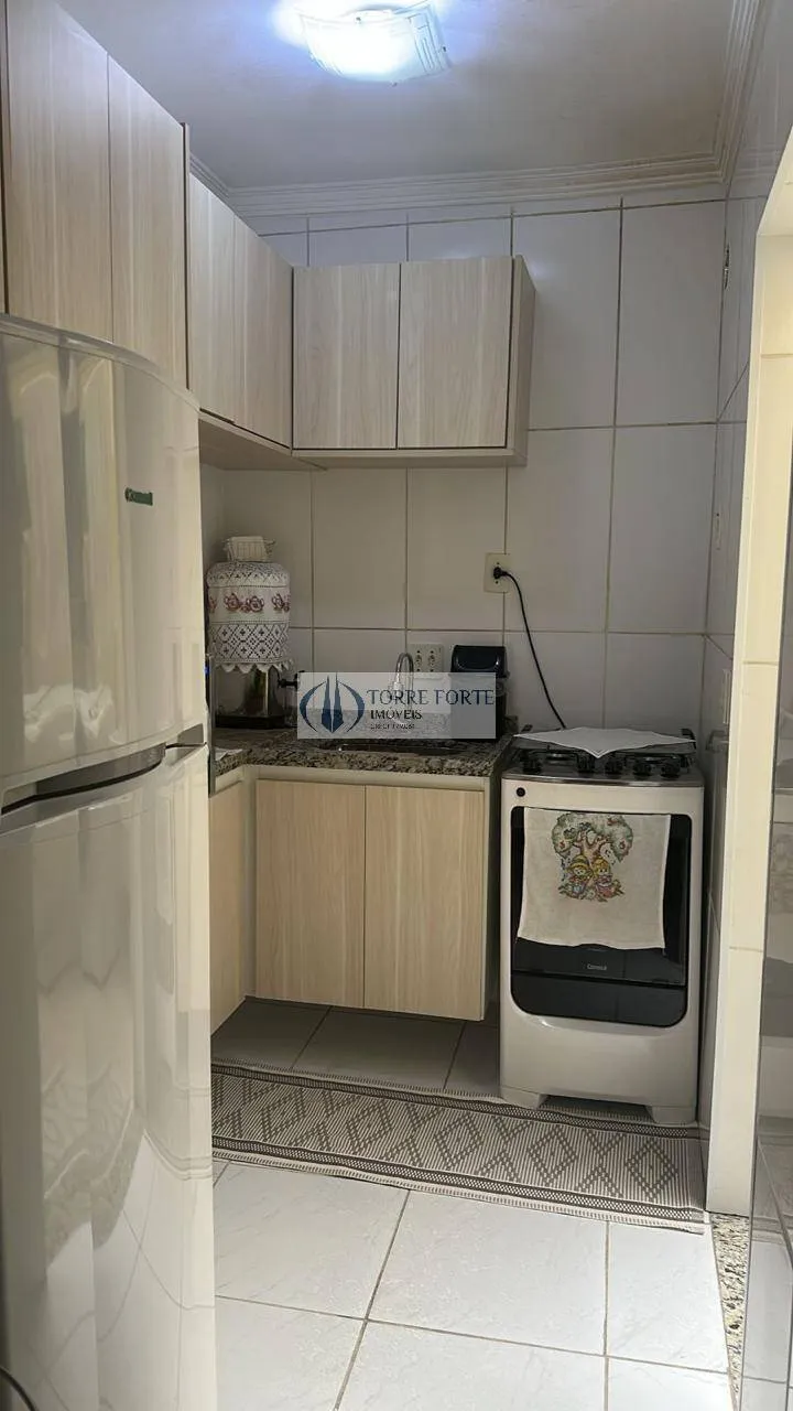 Imagem Apartamento Reformado com 2 Dormitórios, 1 Suíte e 1 Vaga em Santo André