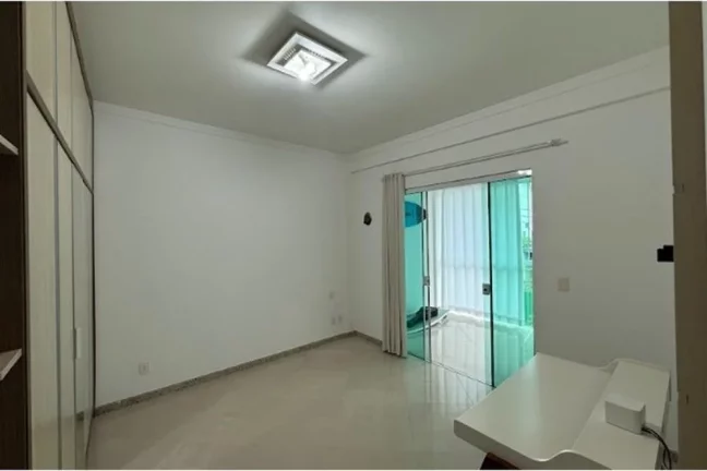 Imagem Casa para venda no bairro Ariribá em Balneário Camboriú