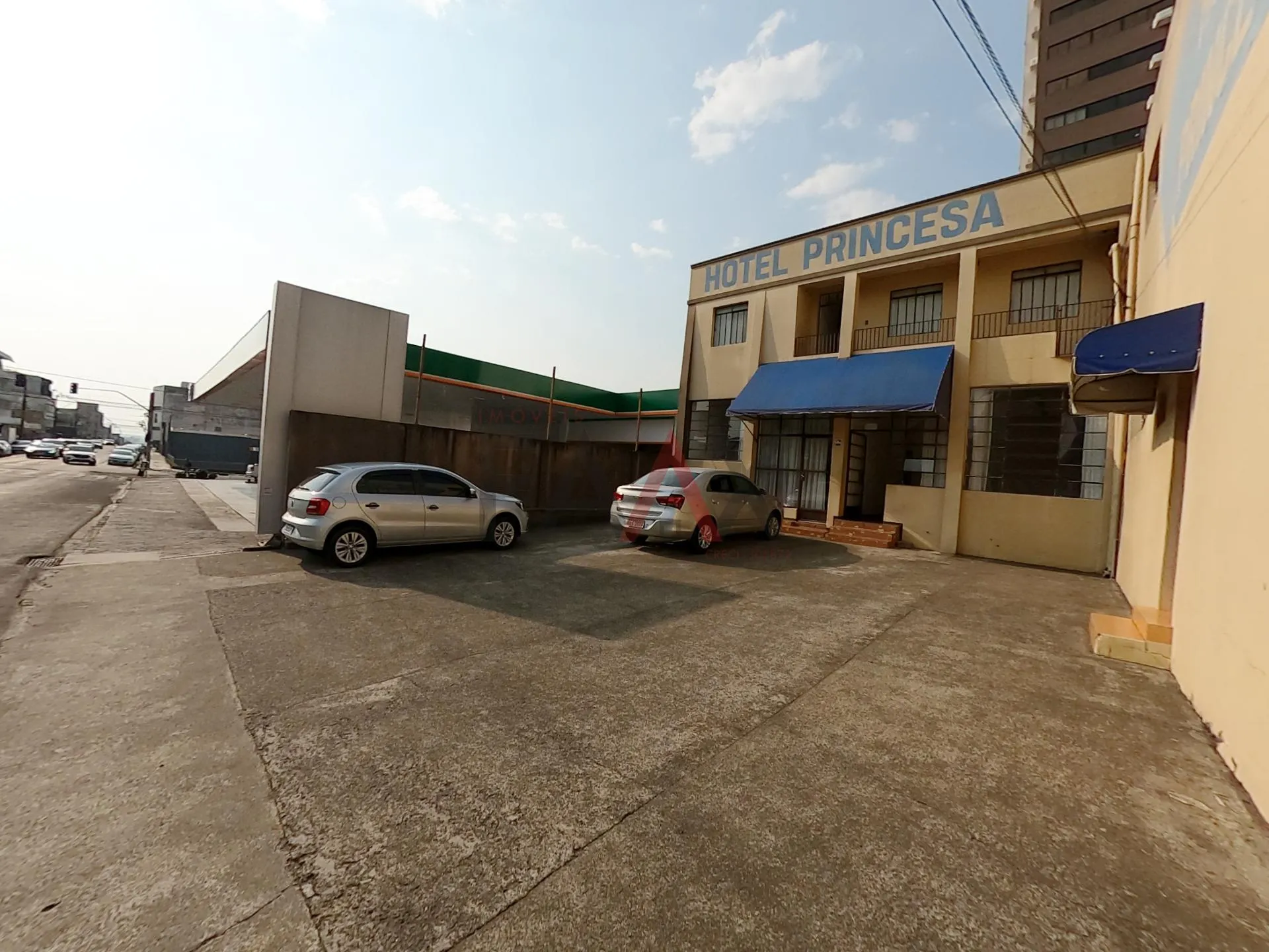 Imagem Imóvel Comercial para Investimento ou Uso Imediato, CENTRO, GUARAPUAVA - PR
