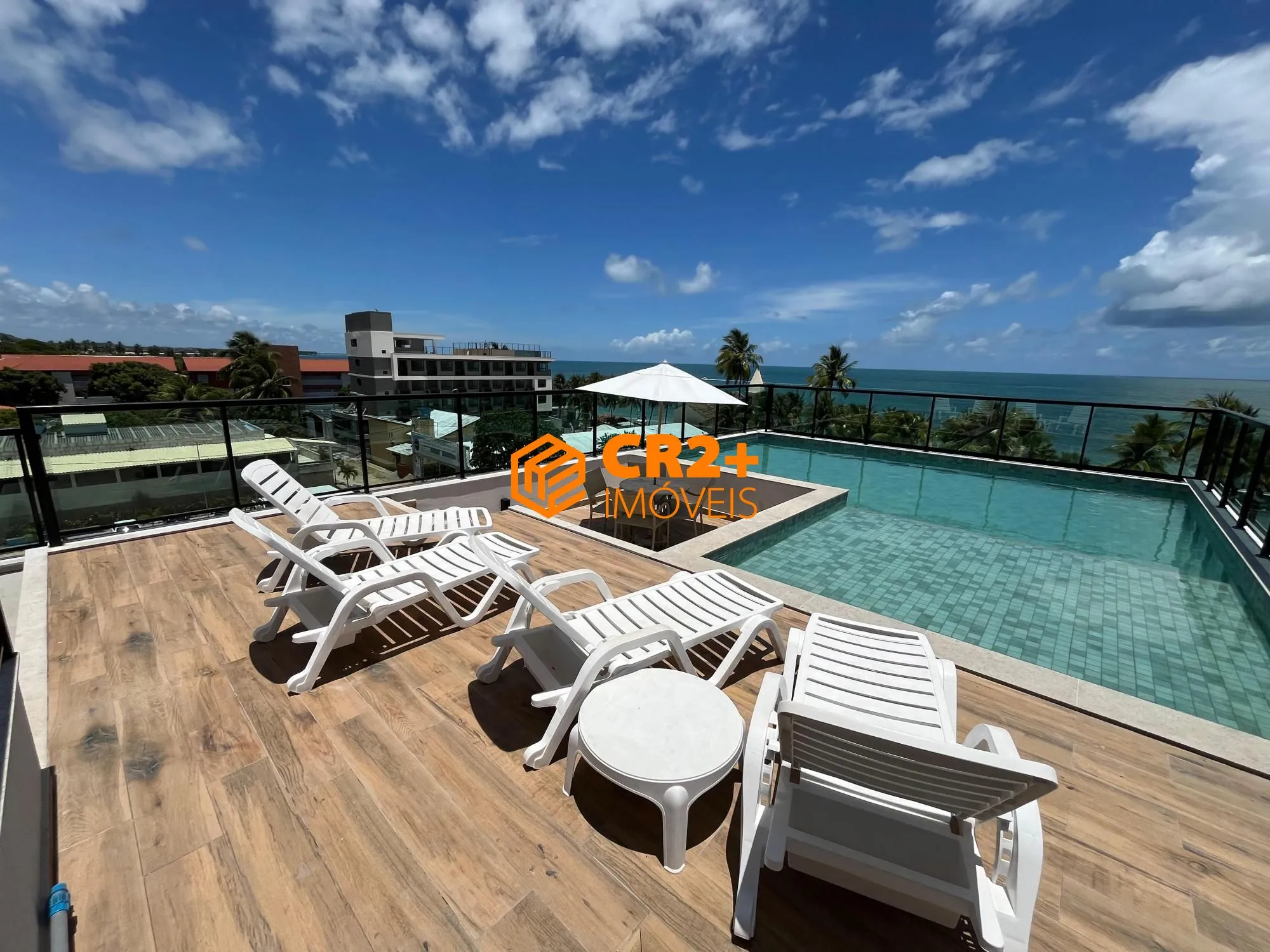 Imagem Vendo Flat Rooftop 32m2, pé na areia, Centro Tamandaré.