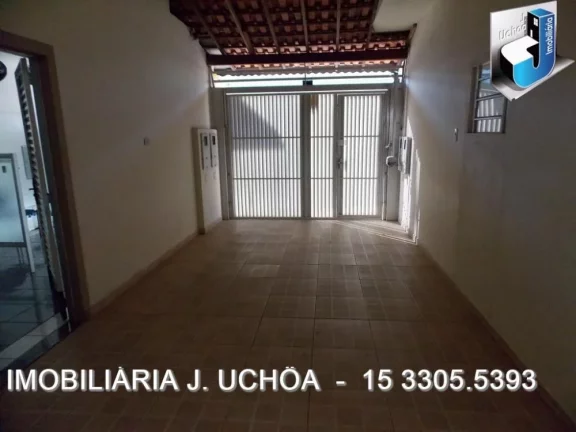 Imagem Casa com salão de cabeleireiro a venda em Tatuí/SP - Avenida Principal