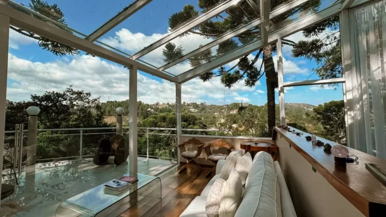 Imagem Casa de Condomínio em Campos do Jordão