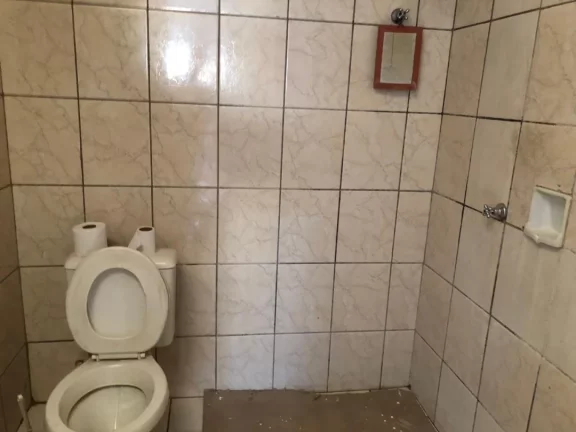Imagem Barracão com 3 salas na Vila Engler